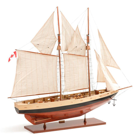 Image of Right side view of the Authentic Models Painted Bluenose II Scale Model Sailing Ship AS138